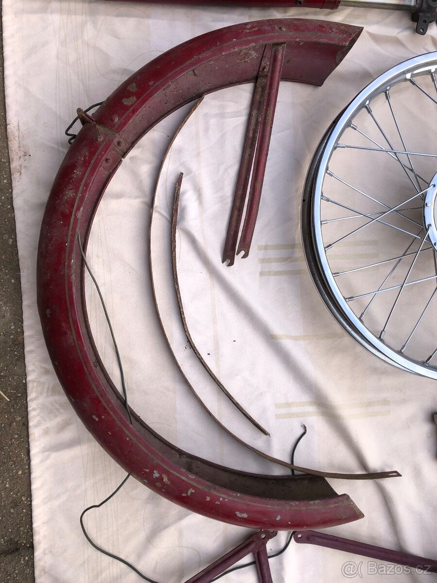 Jawa 250 Pérák FJ 1947 – silnik po remoncie kapitalnym - 10