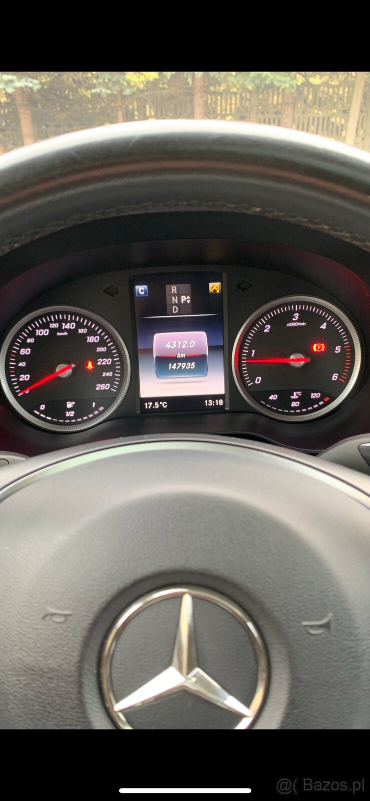 Mercedes-Benz GLC 250D 2017r - 10