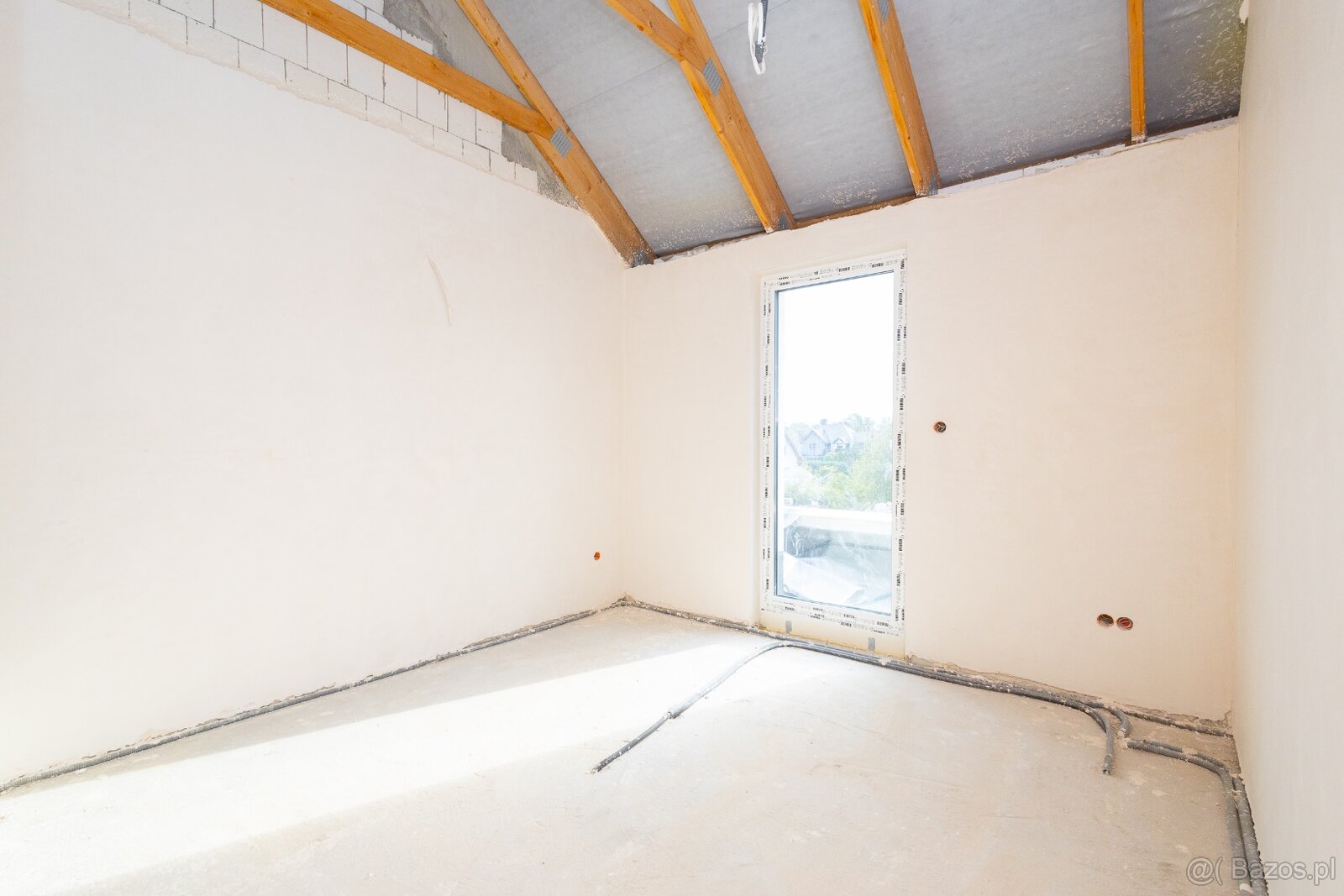 Dom energooszczędny z pompą ciepła i fotowoltaiką - 10