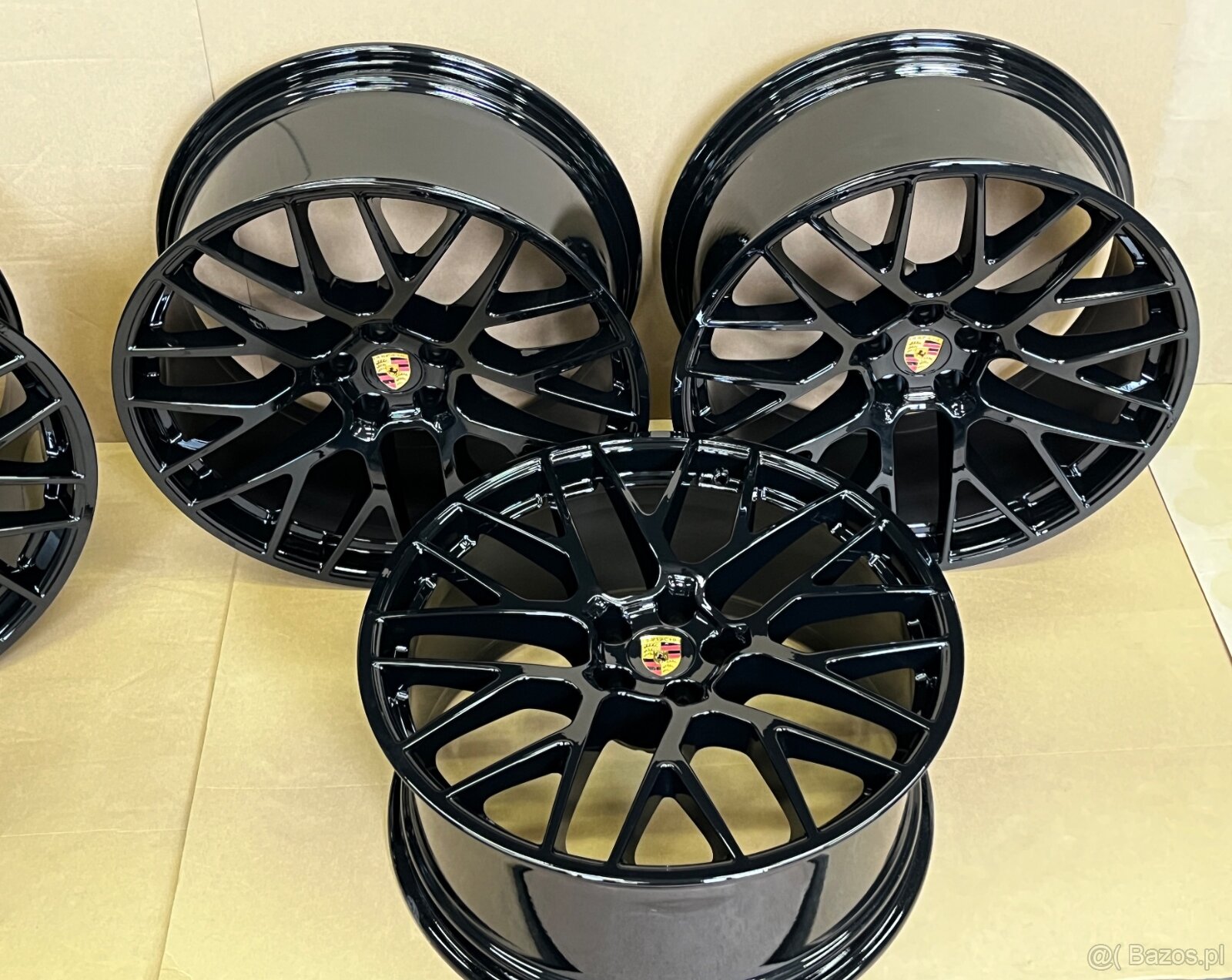 Porsche Macan RS Spyder 95B 9,5x21 ET27 10Jx21 ET19 - 10