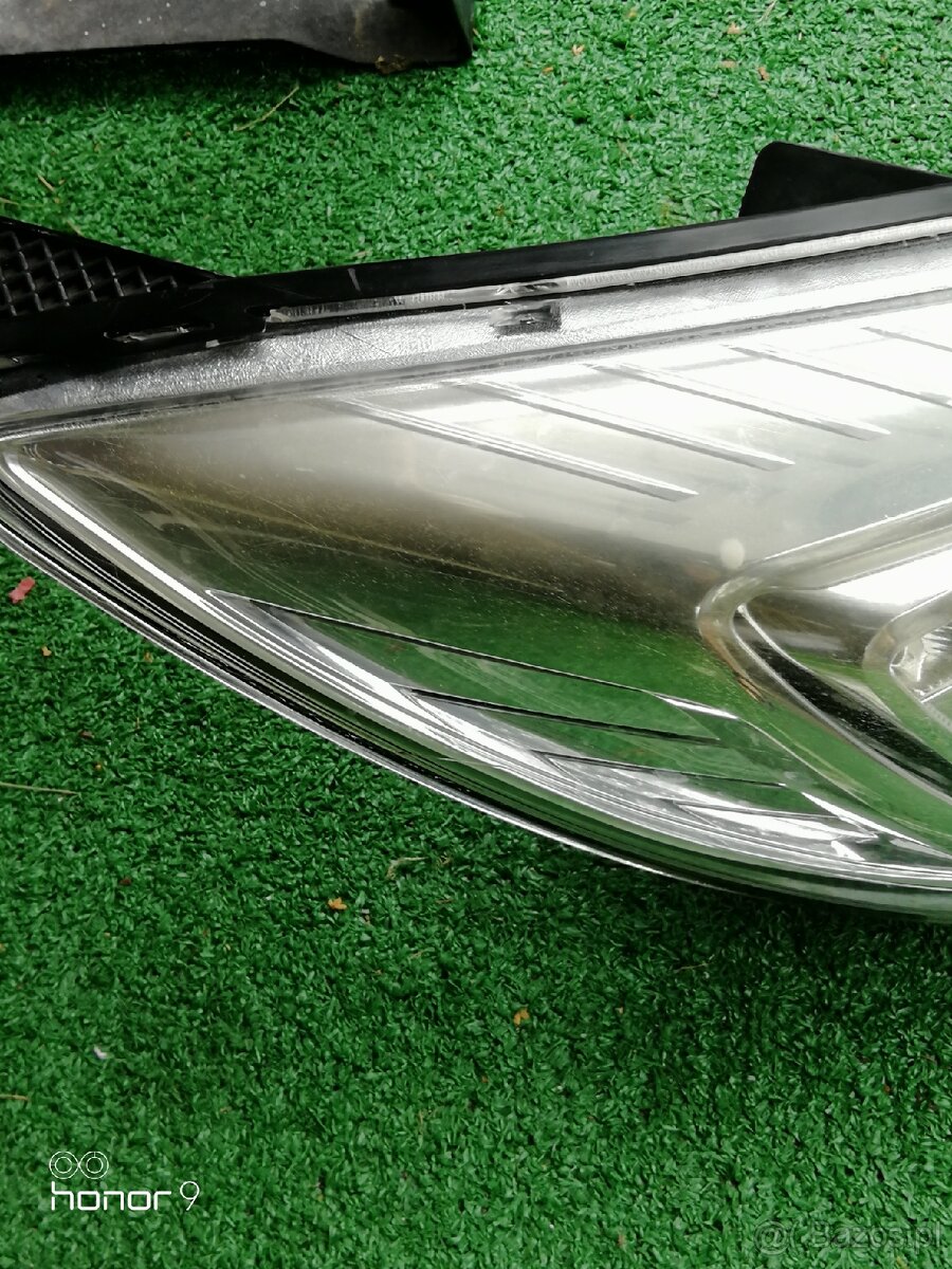 Lampa przednia prawa Ford Focus 2011r - 10