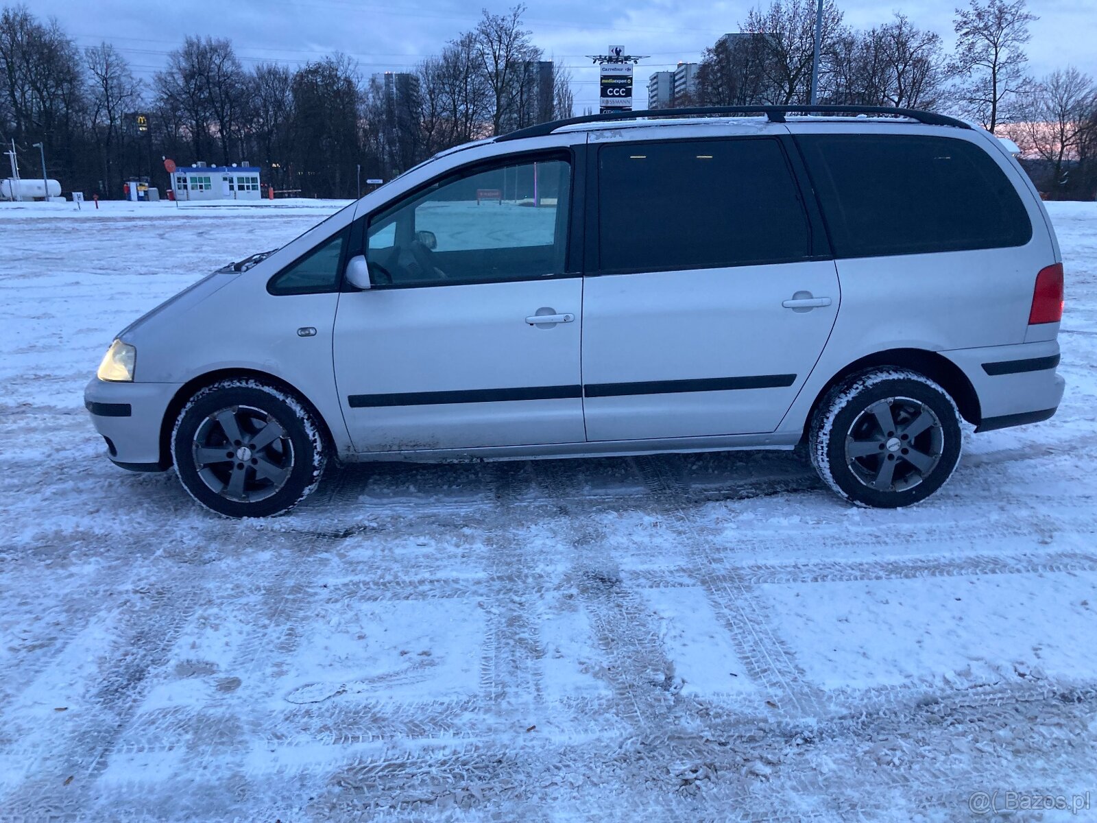 Alhambra 1.9 TDI 110-KM 7-Osobowy - 10