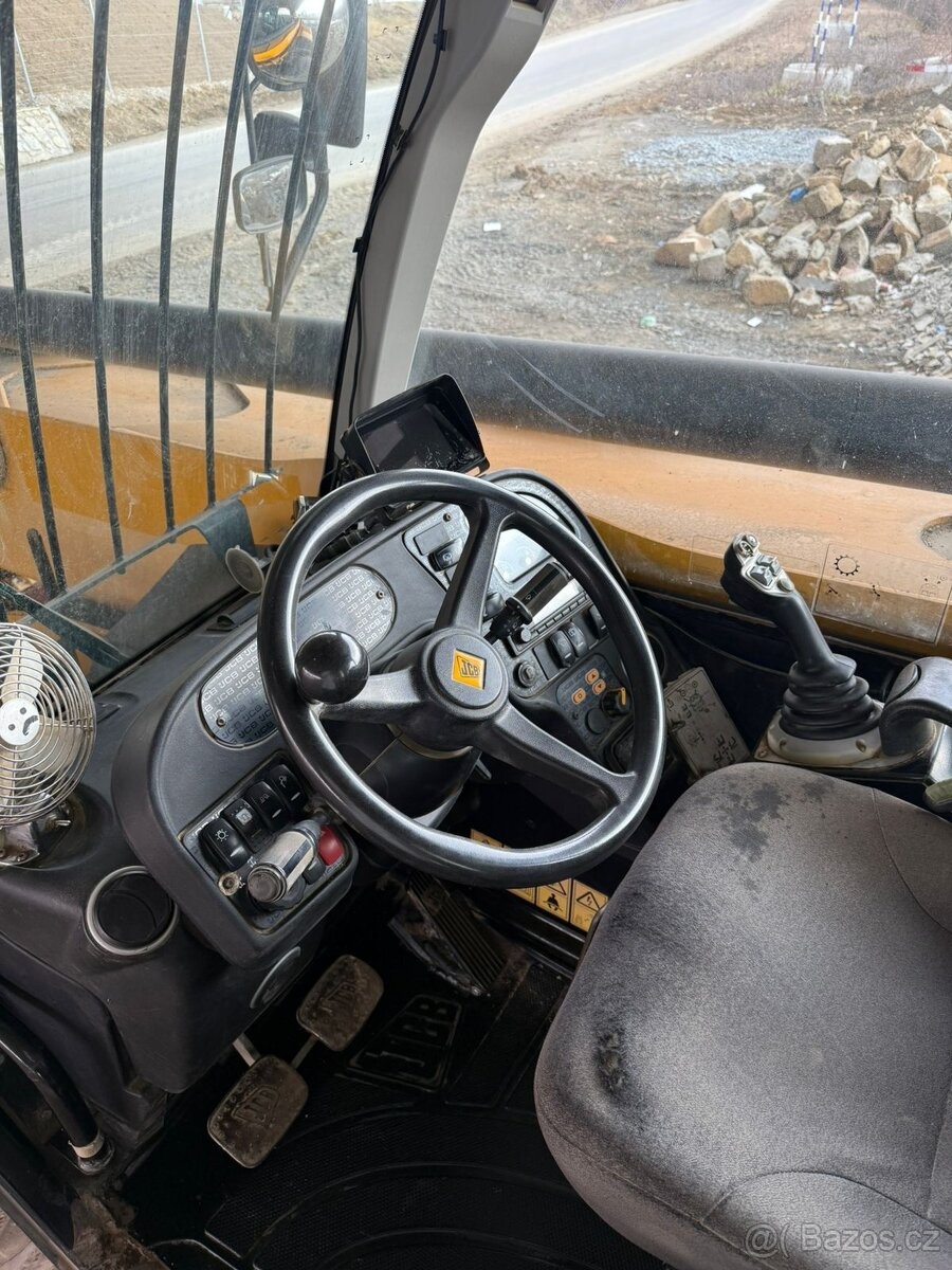 Manipulator 17-metrowy JCB 540-170 rok 2016 - 10