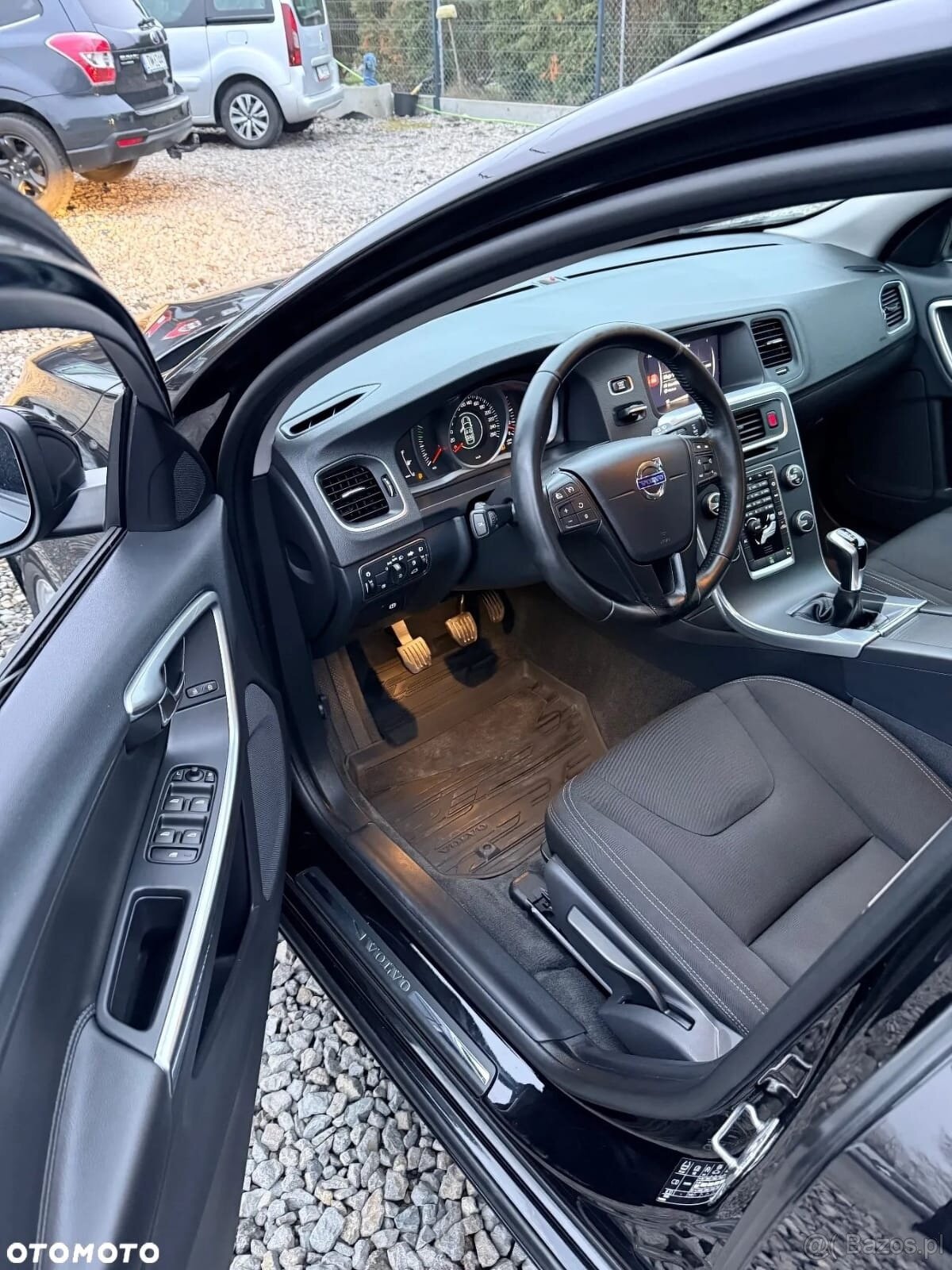 VOLVO V60 2017R 2,0DIESEL - 10