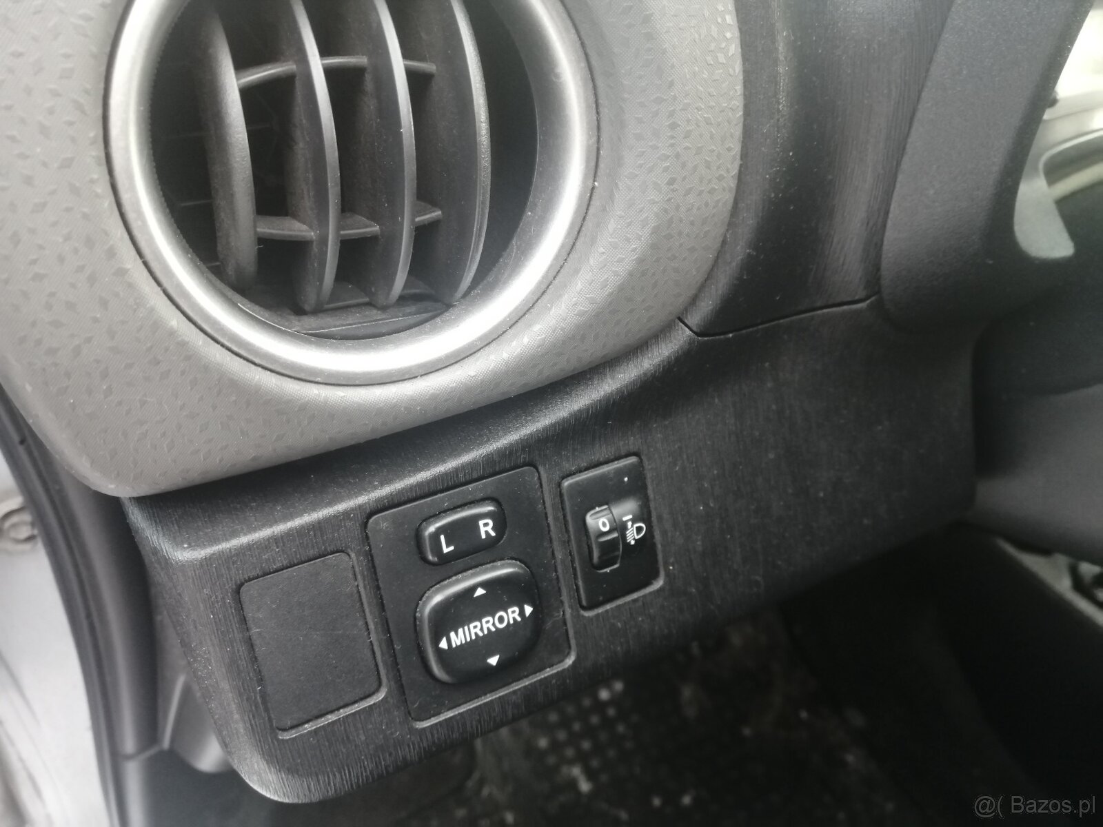 Toyota Yaris+Lpg - 10