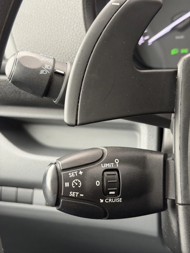 PEUGEOT EXPERT 2017 - 10