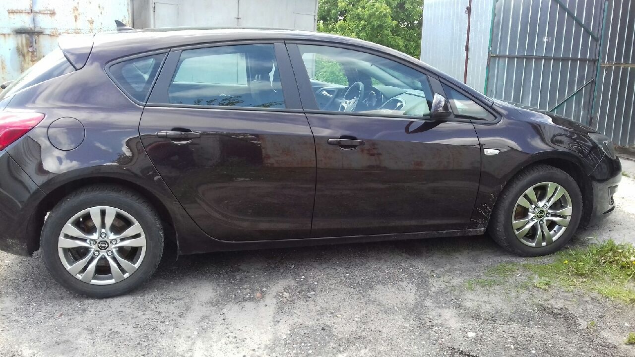 Sprzedam Opel Astra - 10