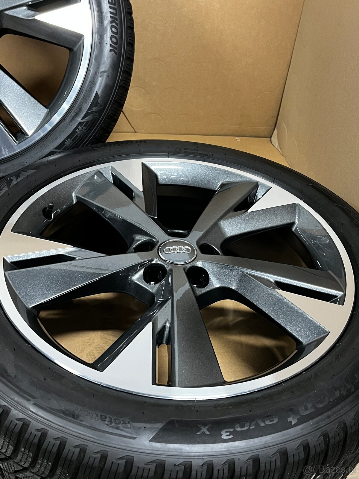 Audi Q4 e-tron 89A601025E 89A601025M 8Jx20 ET45 9Jx20 ET42 - 10