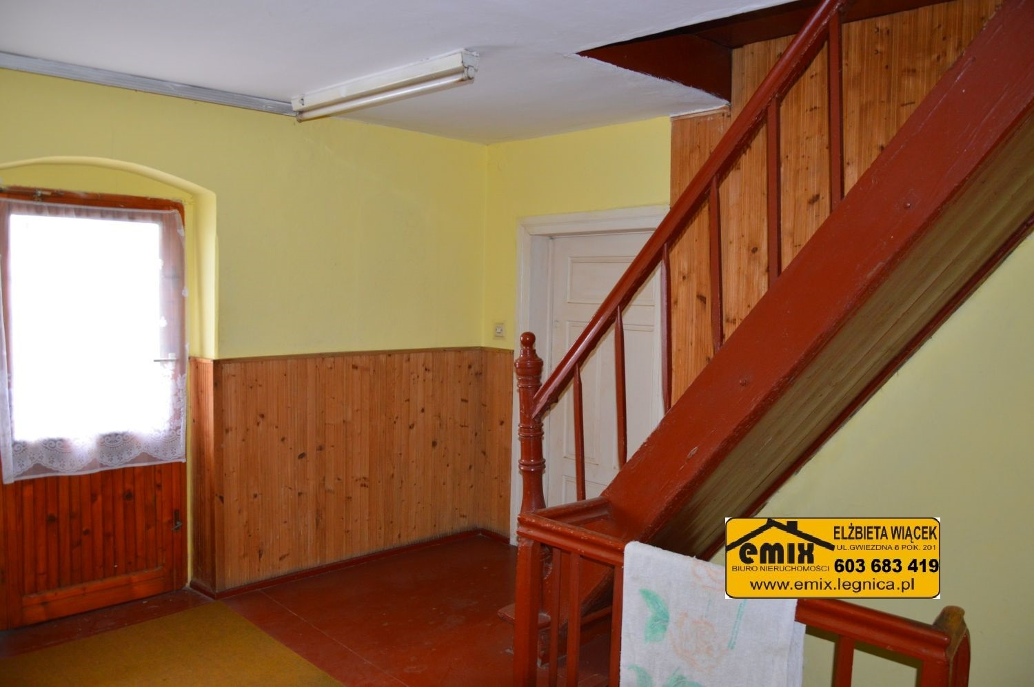 Dom w Niedaszowie k. Jawora, dwa garaże, działka 2692m2 - 10