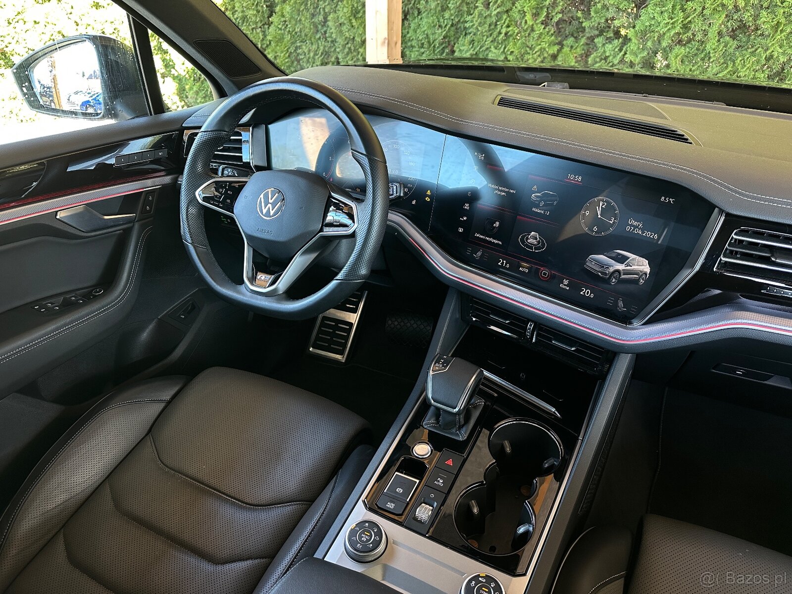 VOLKSWAGEN TOUAREG R-LINE 3.0 TDI VZDUCH PANORAMA MATRIX LED - 10