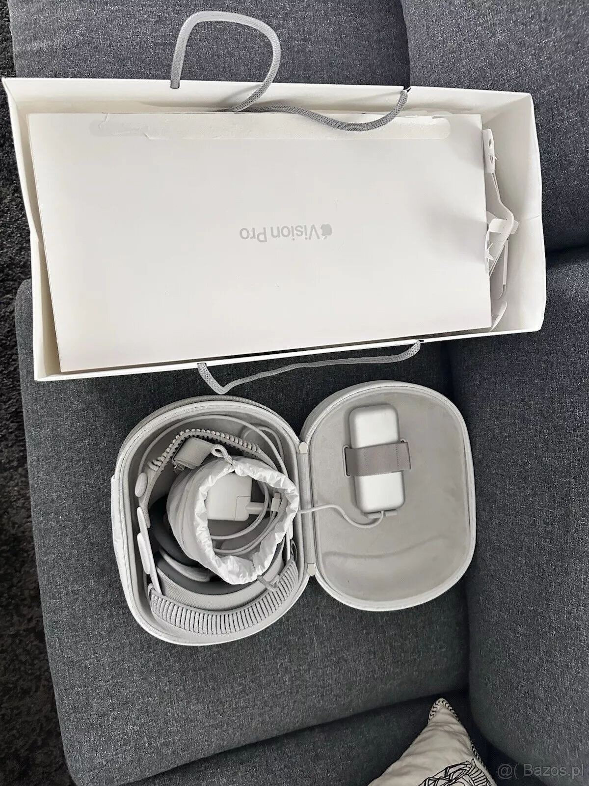 Apple Vision Pro 256 GB - 10