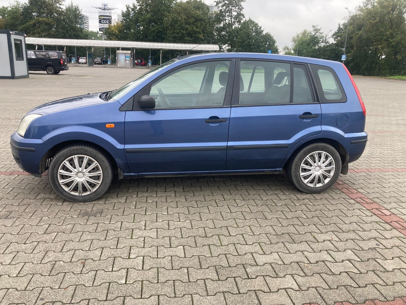 Ford Fusion - 10