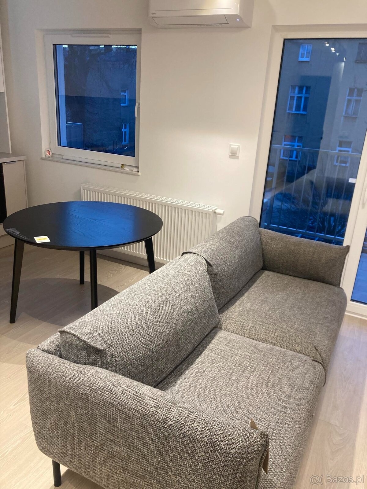 Nowoczesna kawalerka z balkonem w Zdrojach. - 10