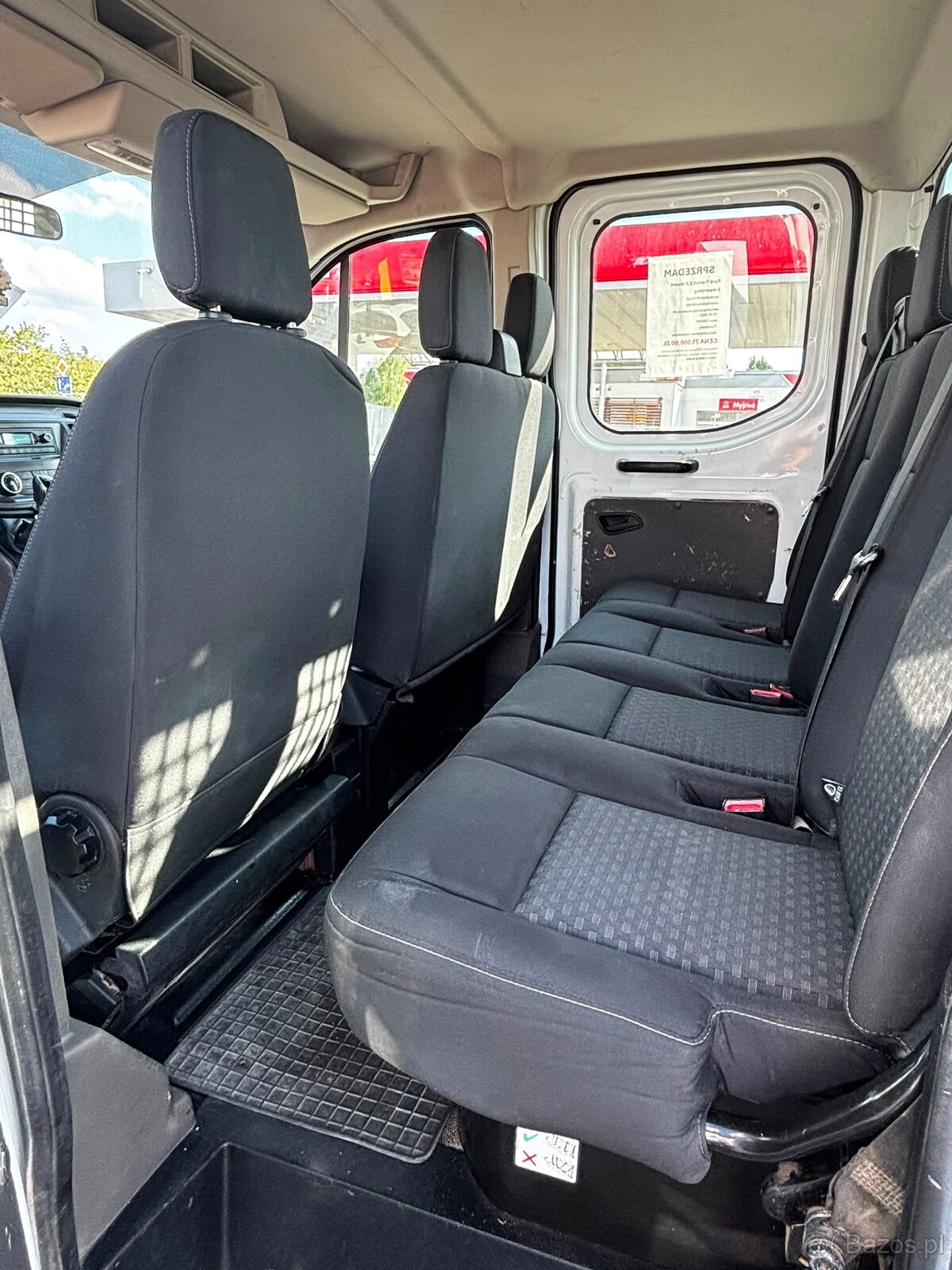 Sprzedam samochód Ford Transit z wywrotką 2.0 diesel z 2019 - 10