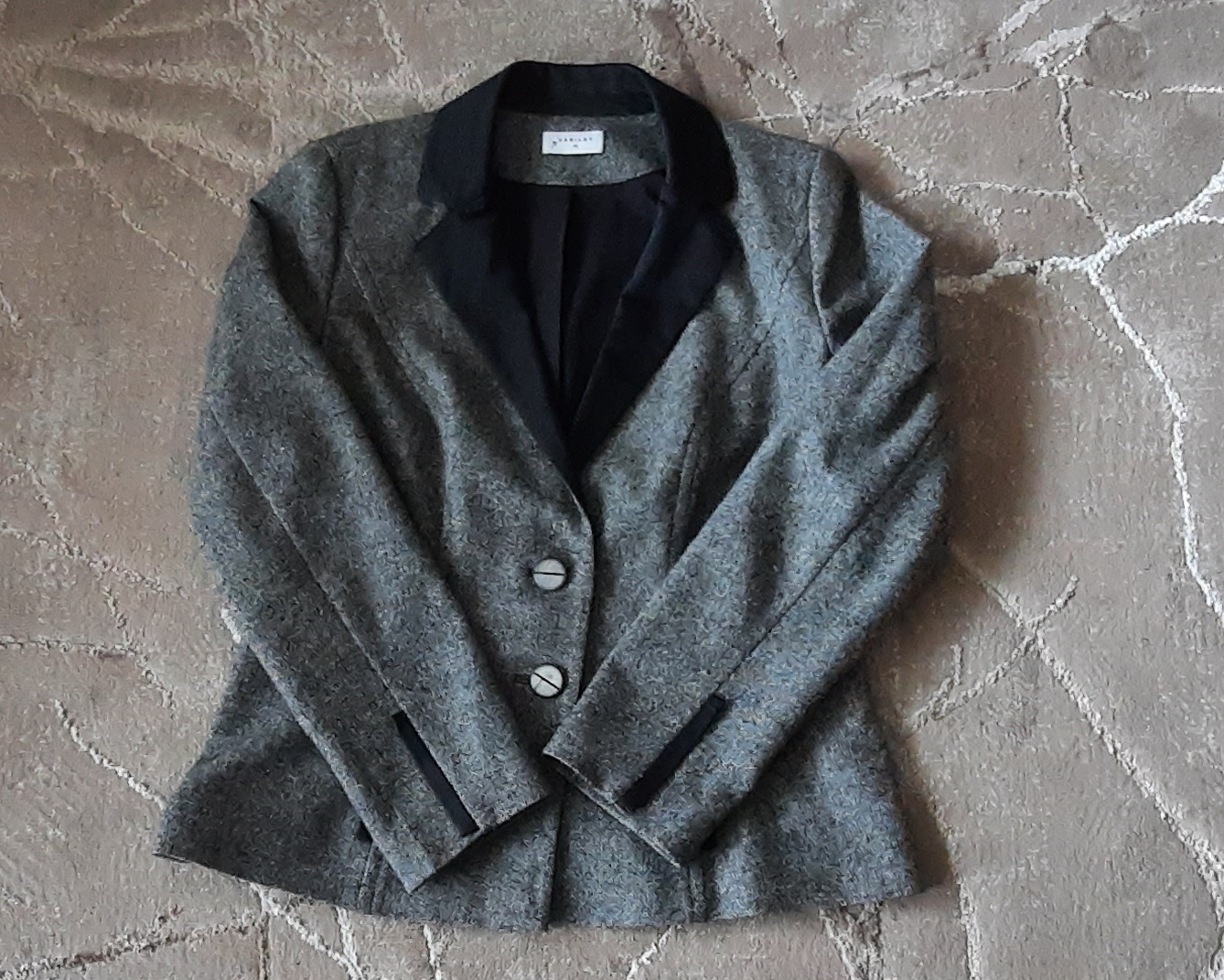 Marynarka-żakiet damska, rozm. 40, szara, czarne klapy - 10