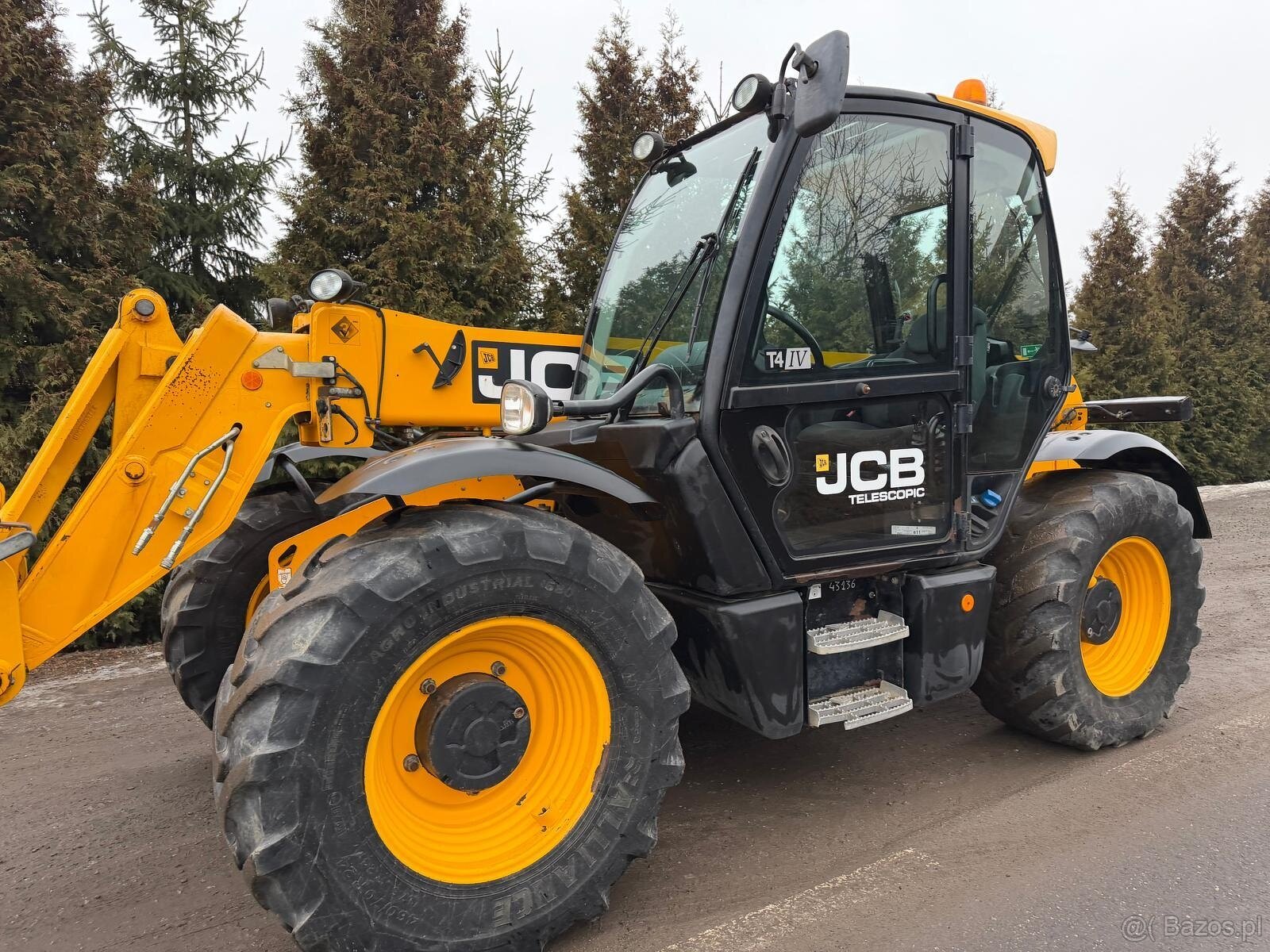 Ładowarka teleskopowa JCB 531-70 AgriSuper rok 2017 4350mth - 10