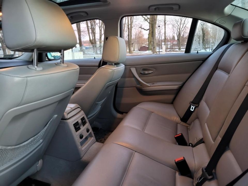 BMW e90 3.0 258km lpg - 10