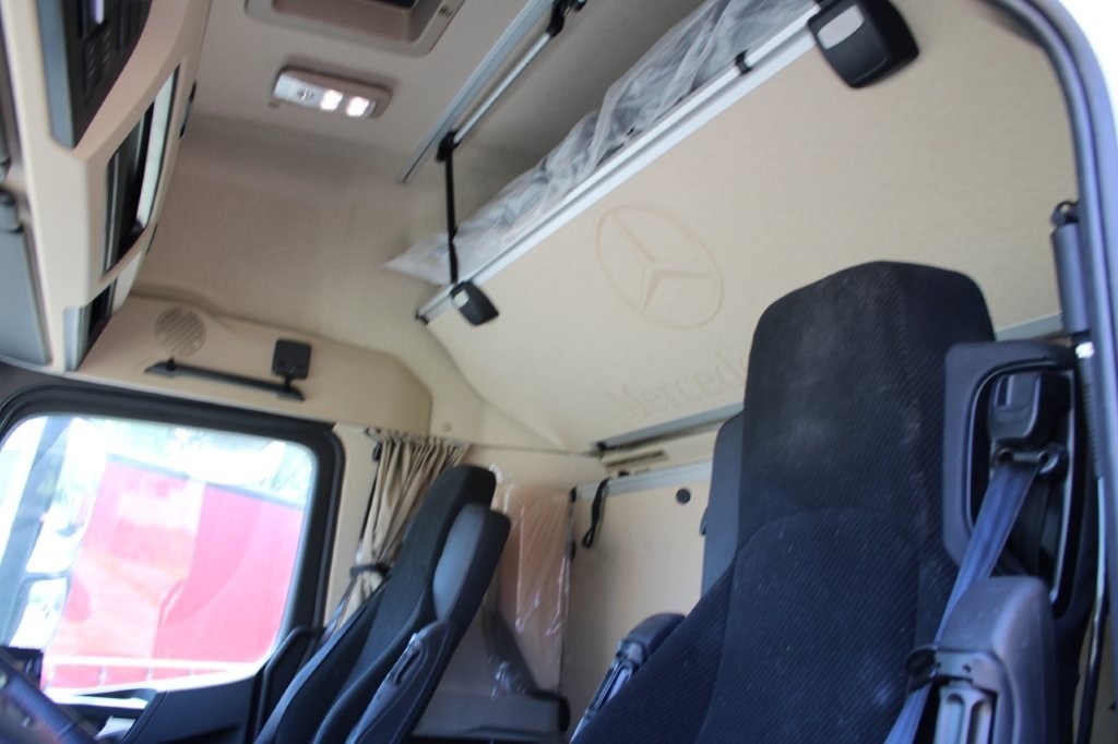 Mercedes-Benz Actros 2542 NAVIGACE - 10
