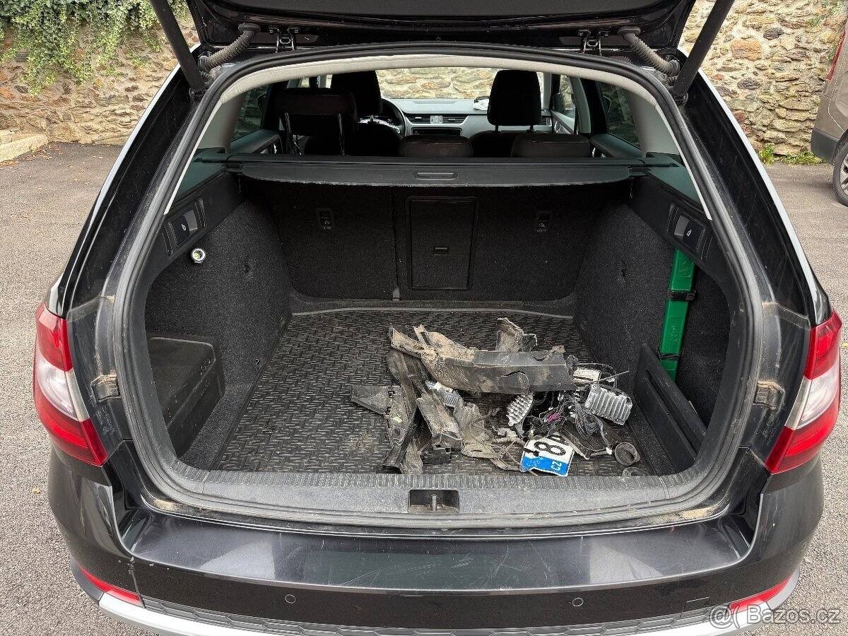 Škoda Octavia scout 4x4 2.0 TDI 135 kw DSG - 10