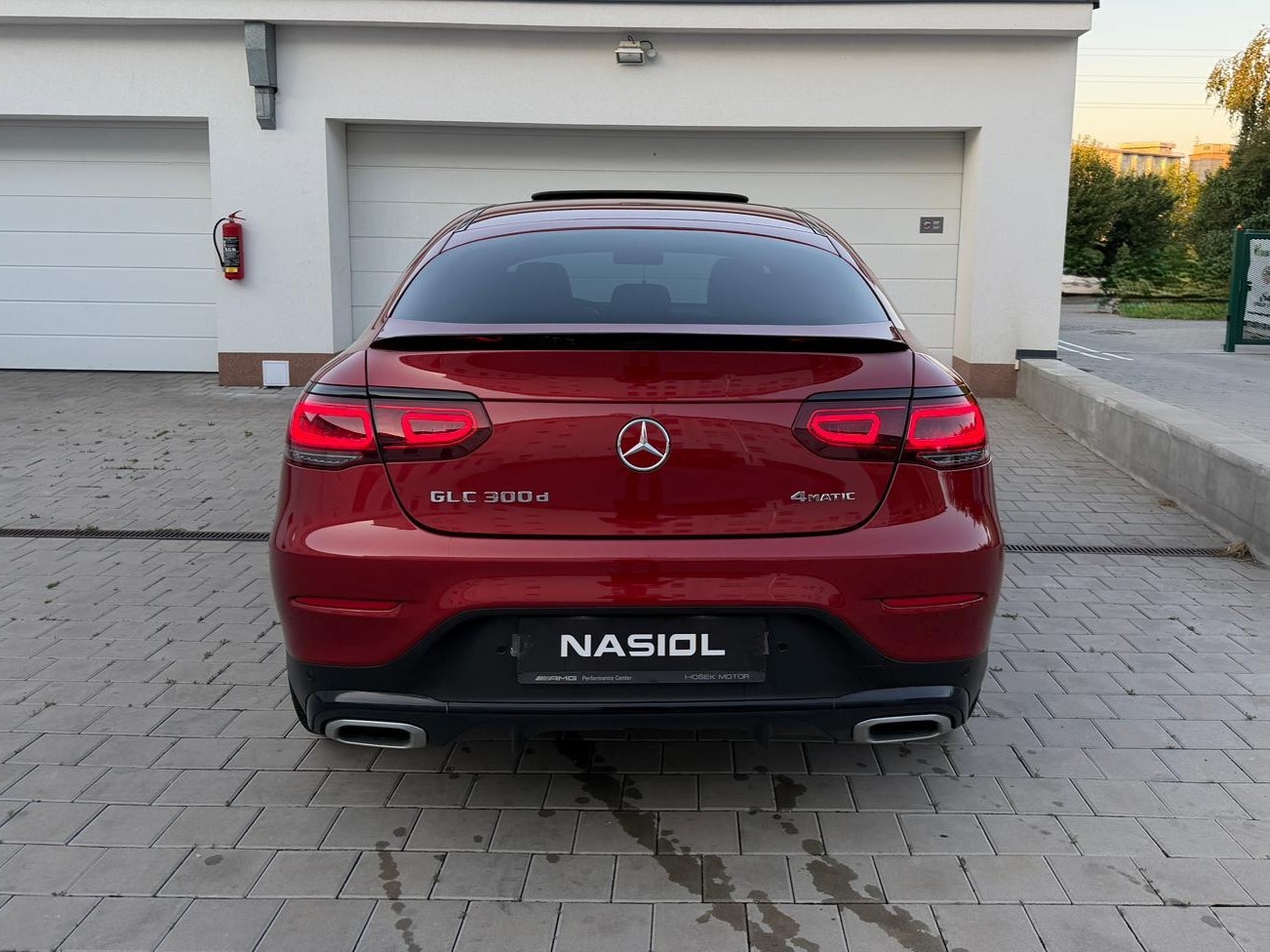 Mercedes-Benz GLC 300 d - 10