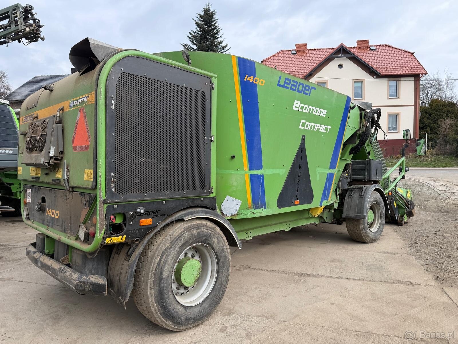 Paszowoz samojezdny Faresin Leader Compact 1400 rok pr 20 - 10