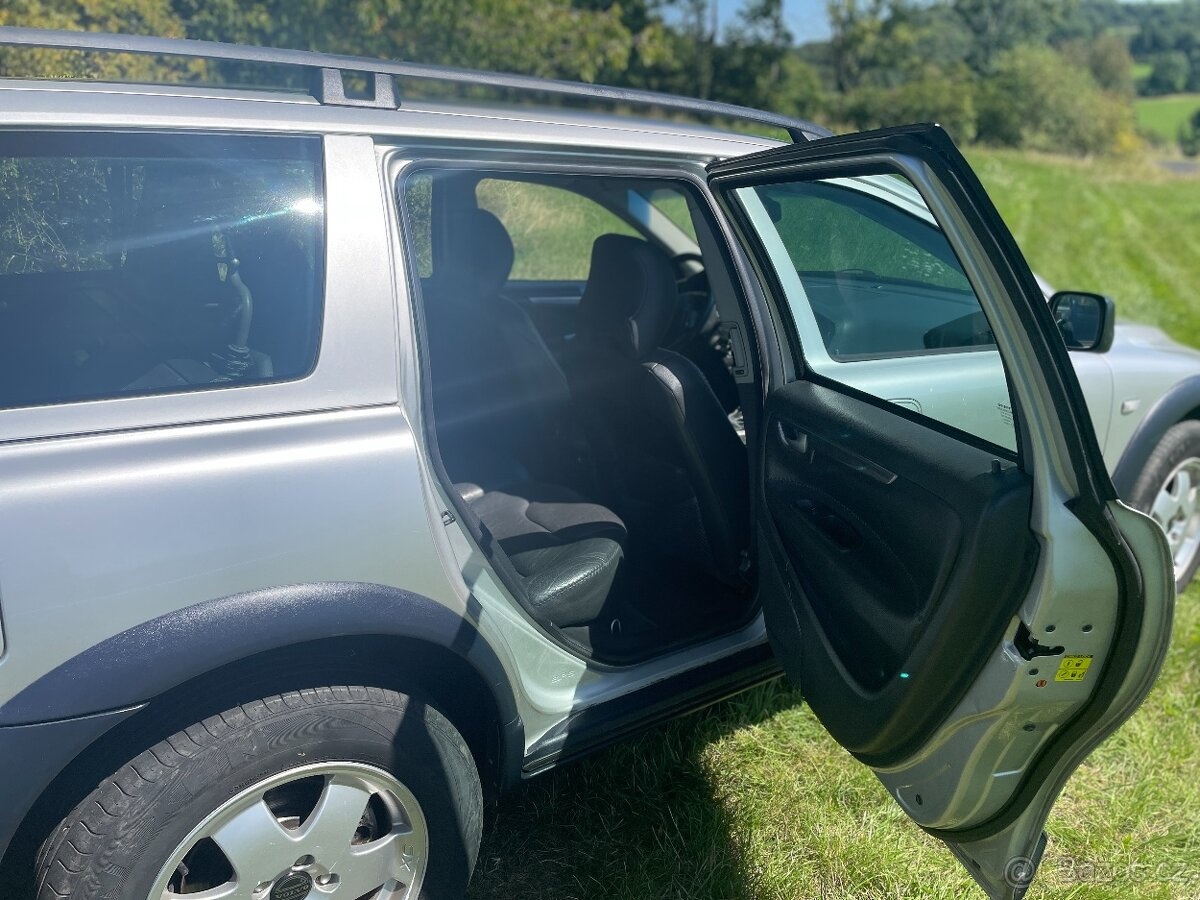 Sprzedam Volvo XC70 - 10