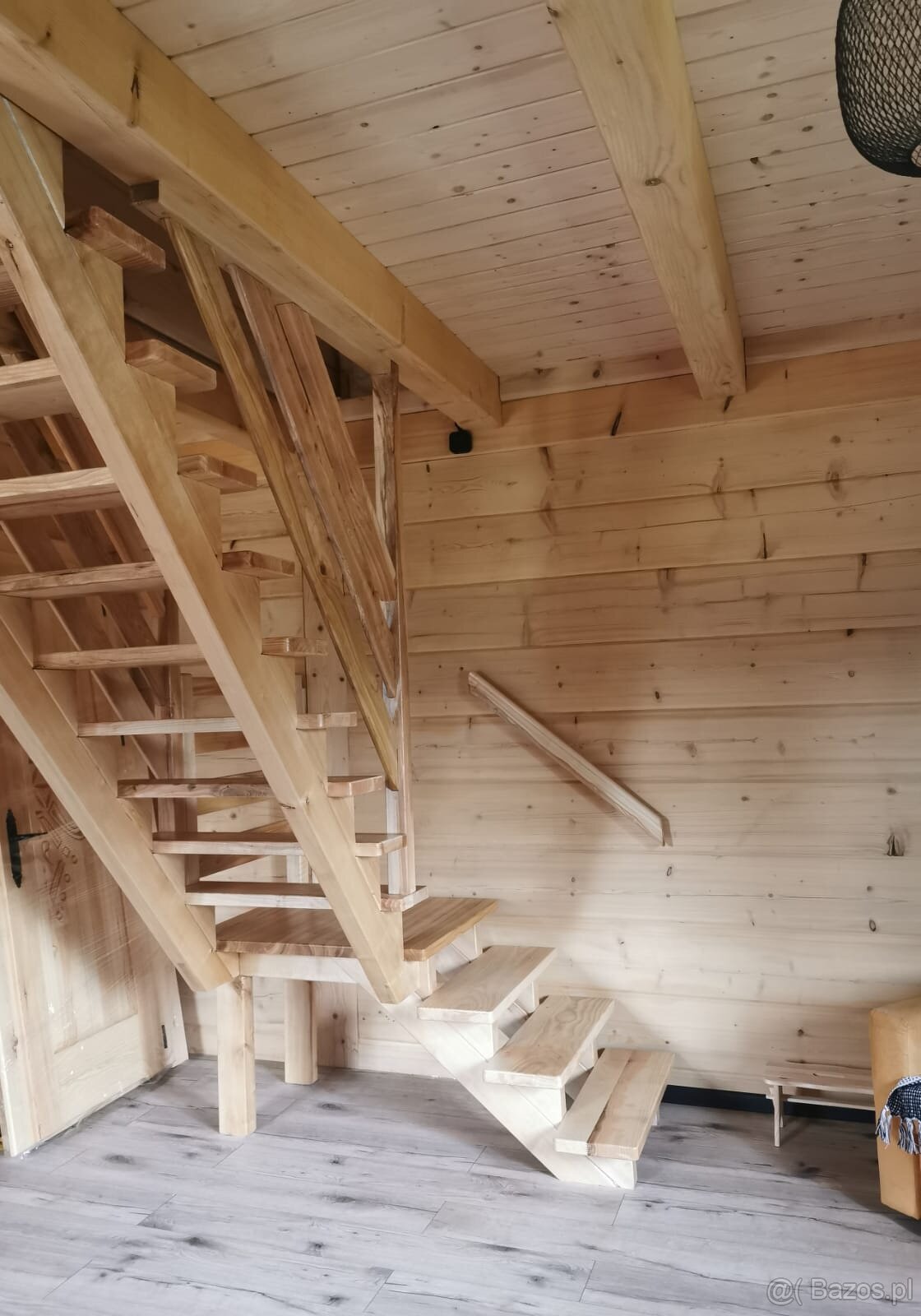 Do sprzedania drewniany domek położony na zielonym Roztoczu. - 10