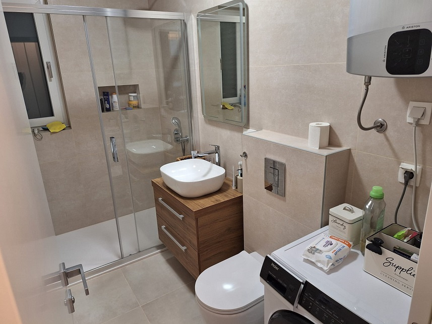 Chorwacja-apartament trzypokojowy i widokiem na morze - 10