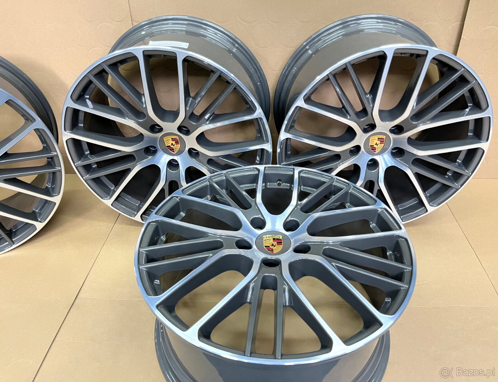 21 cali OE Porsche Panamera 971 Exclusive Design Sport - 10