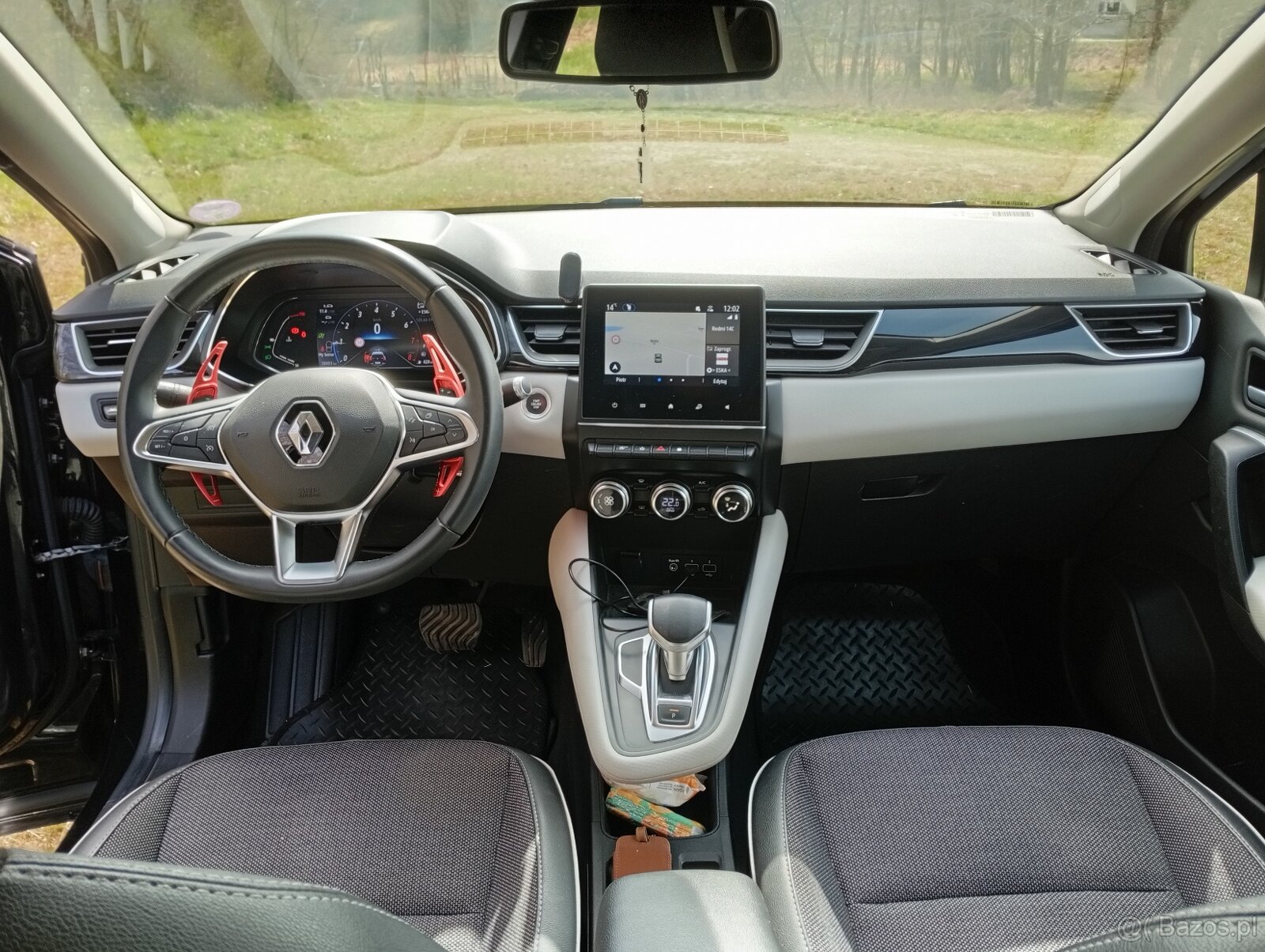 Captur - 10