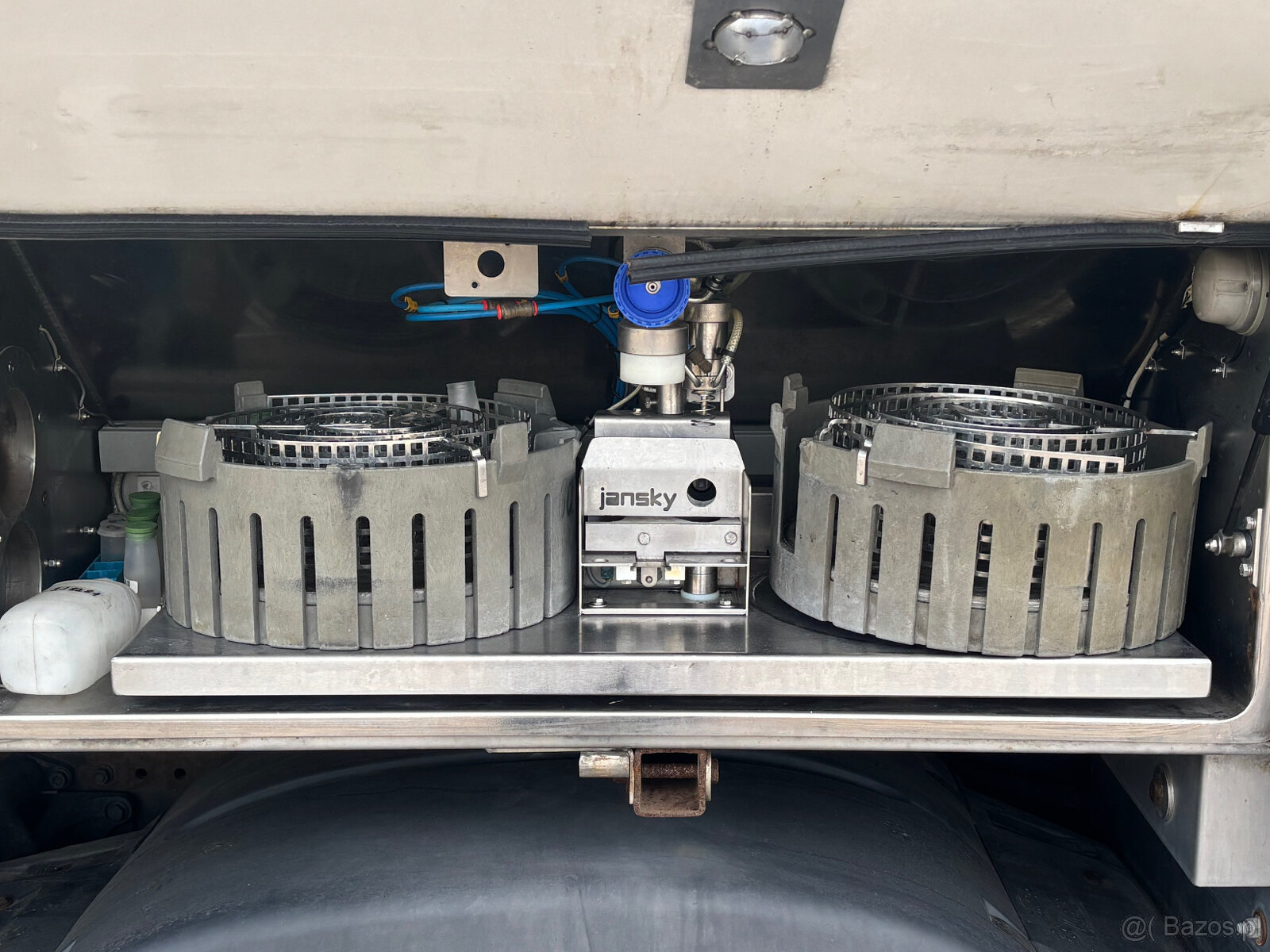 Sprzedam cysternę MAN TGS 26.400 6X2-4 LL EURO 6 - 10