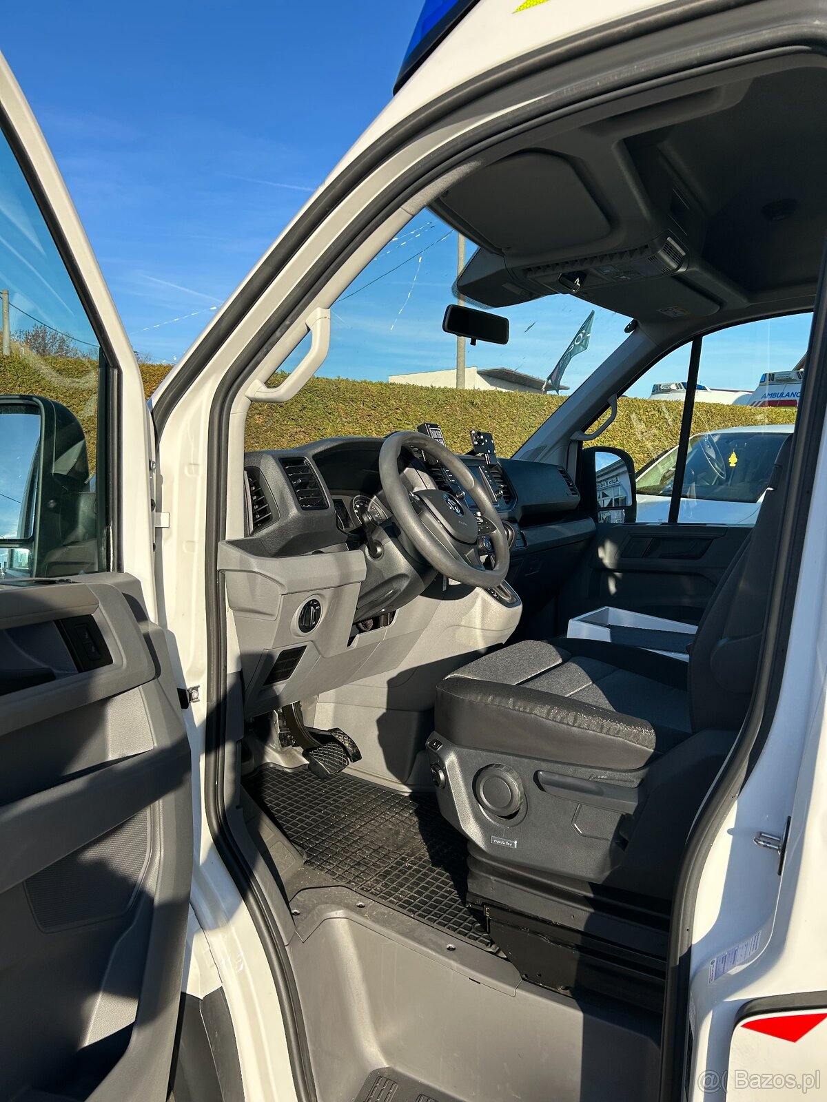VW Crafter - 2.0 TDI Ambulans / Karetka - DSG 4x4 - 10