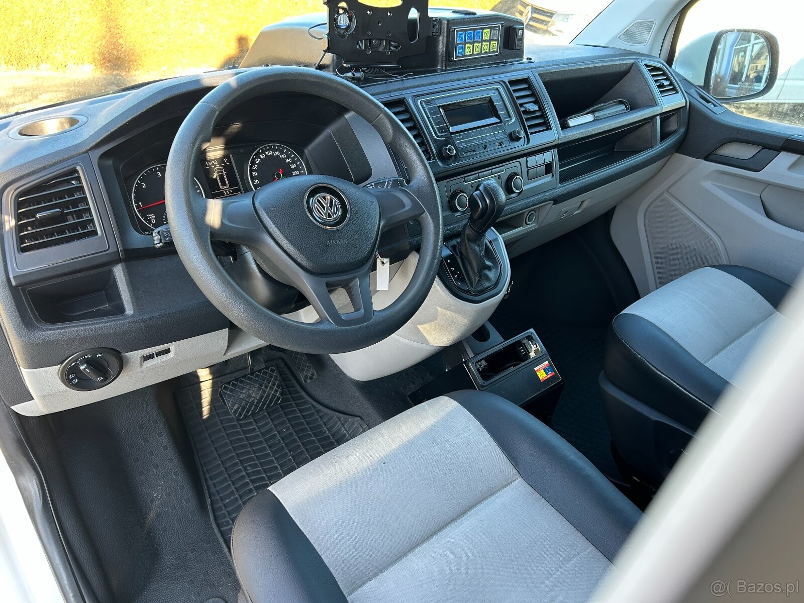 VW T6 2.0 TDI Ambulans / Karetka DSG - 10
