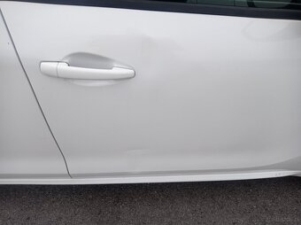 Sprzedam Peugeot 208 , 2016 , Salon Polska - 10