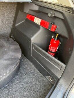 FABIA III Ambition NJ5 KOMBI 1,0 MPI Jak RAPID 75kM Pro 2017 - 10