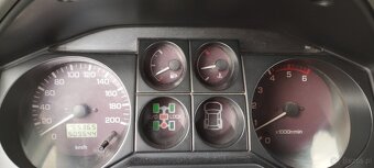 Mitsubishi Pajero lll 3.2did 4x4 - 10