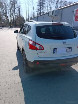 Nissan Qashqai - 10