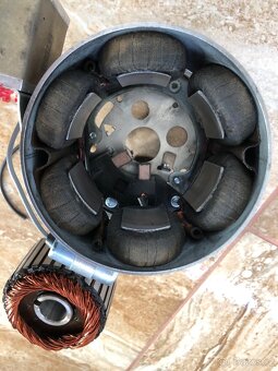 Jawa Kývačka, Panelka 250 – prądnica po regeneracji - 10