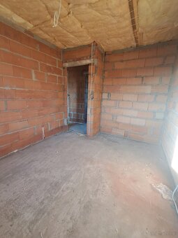 Dom parterowy o pow. 95.91m2, działka 540 m2,Zduny - 10