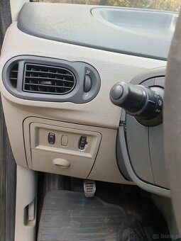 Renault Modus 2005 r po przeglądzie technicznym - 10