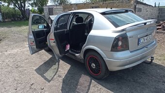 Opel Astra G hachback 5-drzwi 2.0 DI 82 KM - 10
