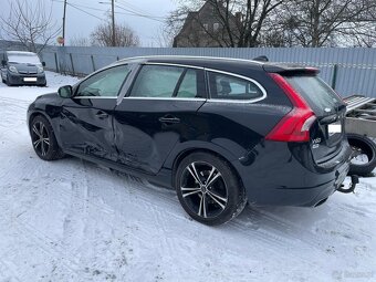 Volvo V60 Plug in hybrid 2.4 D6 158kw, 4WD,automat,r.10/2013 - 10