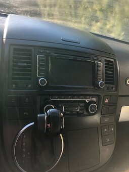 Vw Multivan 2.0TDI 132kW 4motion s uzávěrkou, DSG Highline - 10