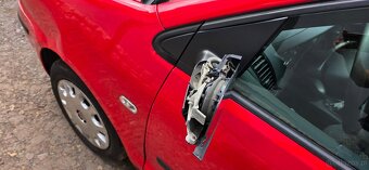 VW polo 1.2HTP 47kw rok-2003 - 10