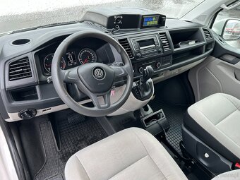 VW T6 2.0 TDI Ambulans / Karetka DSG - 4x4 - 10