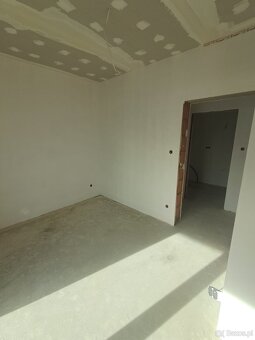 Nowoczesny dom w zabudowie bliźniaczej – 91 m²,Chełmce - 10