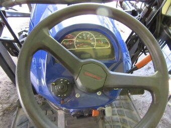 traktor Farmtrac 26 kompaktowy 2021rok - 10