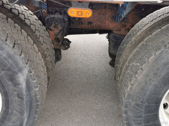 Sprzedam ciągnik siodłowy VOLVO VVN EURO 3 z retarderem - 10