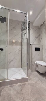 Katowice Uniwersytecka CENTRUM - 10