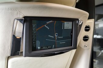 Rolls Royce Ghost maksymalny przebieg wyposażenia 68 000 km - 10
